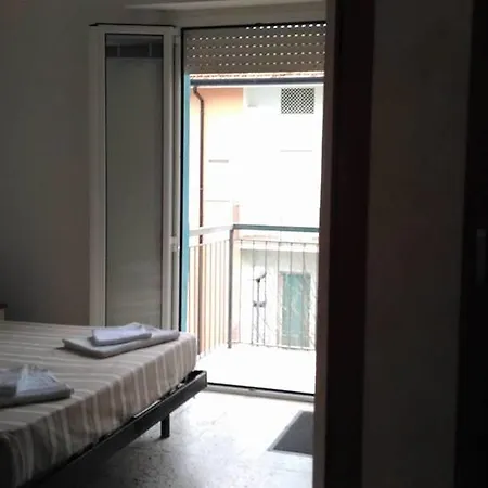 Felicity Hotell Rimini