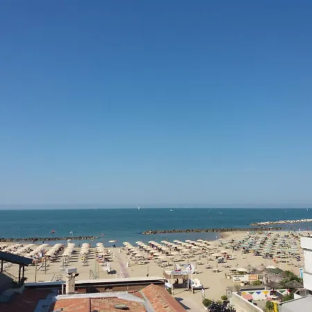 Hotell Felicity 5*